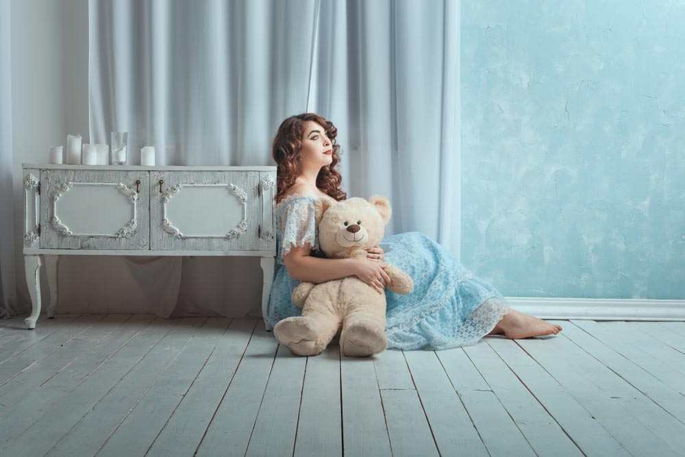 Happy Teddy Day HD Image with Girl