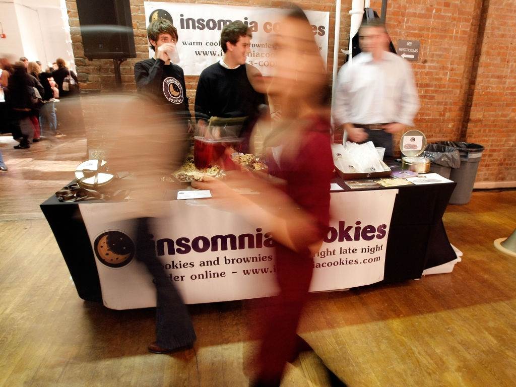 Insomnia cookies